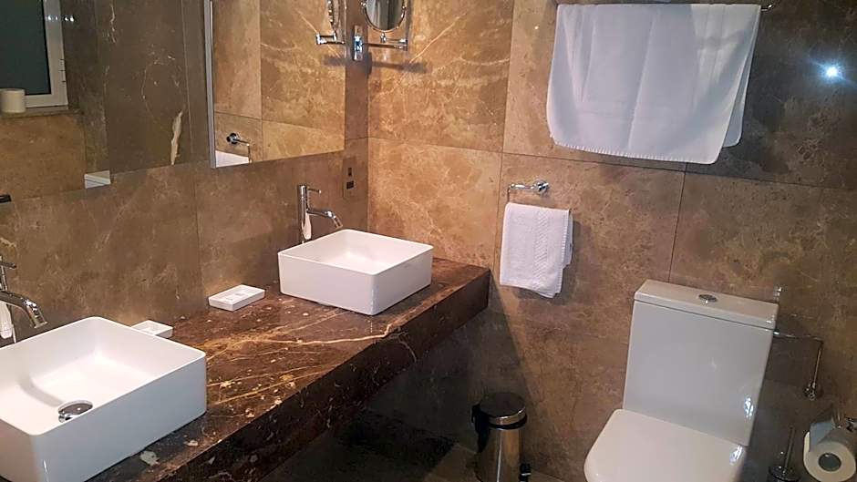 The Manoel Hotel