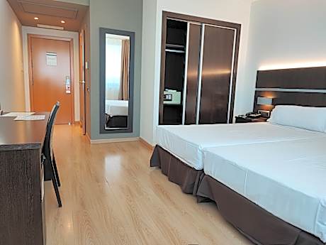 TRIPLE ROOM 3 ADULTS