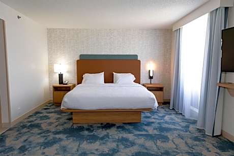 King Studio Suite - Non-Smoking