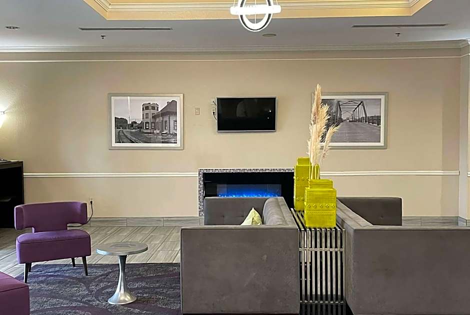 La Quinta Inn & Suites by Wyndham Waxahachie