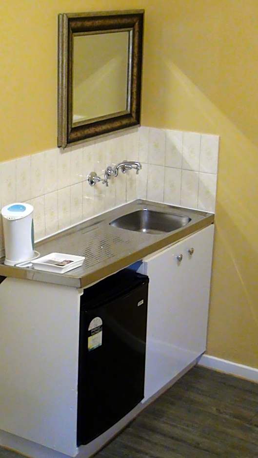 Central Private Hotel