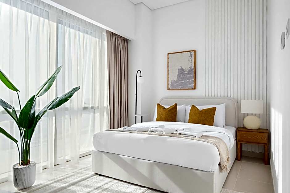 Silkhaus Luxury Studio in Residential Neighborhood