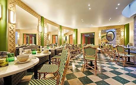 Prince De Conti Hotel