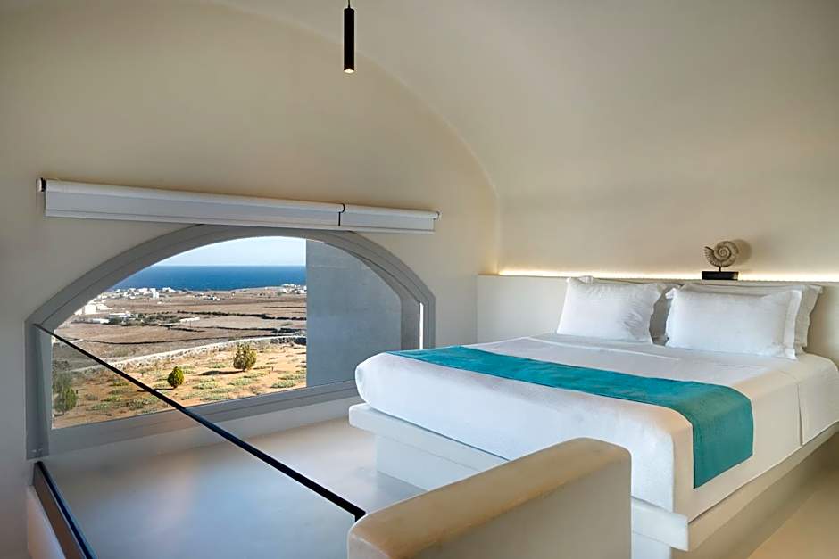 Danae Suites Santorini
