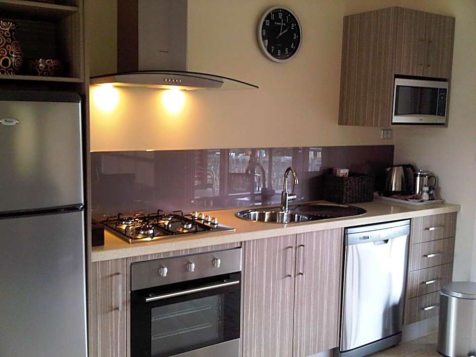 Wild Cattle Creek Estate