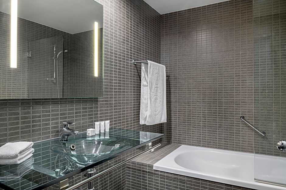 AC Hotel by Marriott Porto