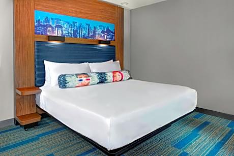 Aloft, Guest room, 1 King