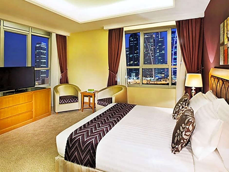 Armada Avenue Hotel