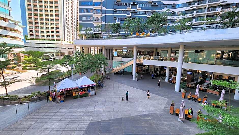 Heart of Makati, Fully furnished condo, cbd central location