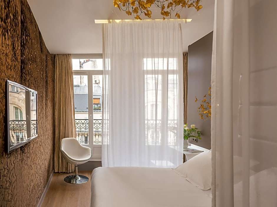 Legend Hôtel Paris