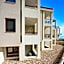 Elpiniki Luxury Rooms