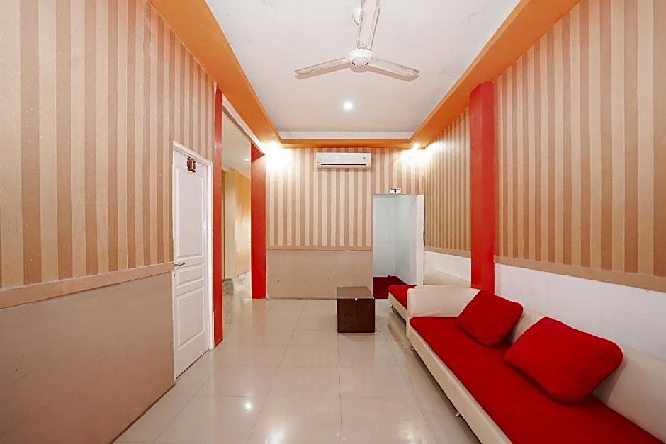 Hotel O Juanda Near Terminal International Juanda