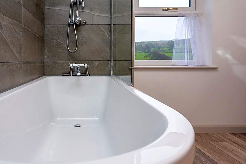 Howgills House Hotel