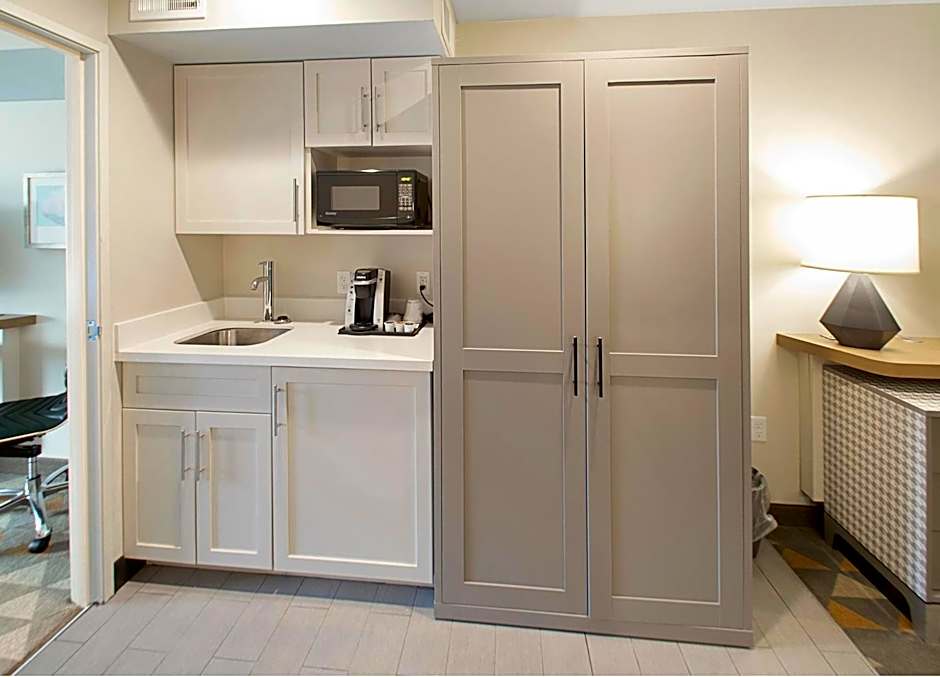 Holiday Inn & Suites Decatur-Forsyth By IHG