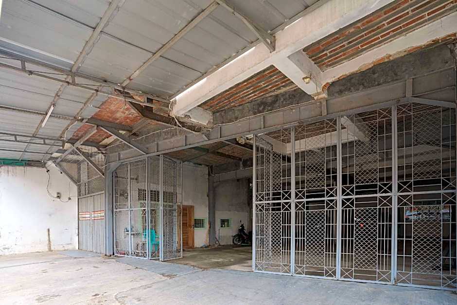 Lyfriska Residence Lampung RedPartner