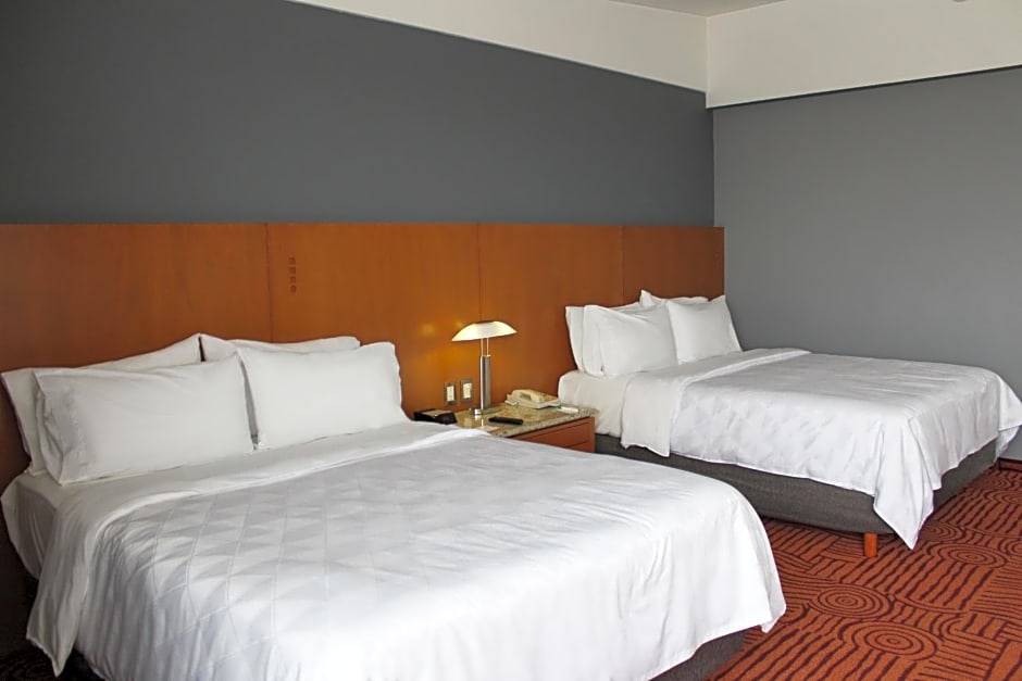 Holiday Inn Puebla Finsa By IHG
