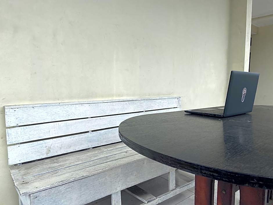 SPOT ON 92544 Senja Homestay