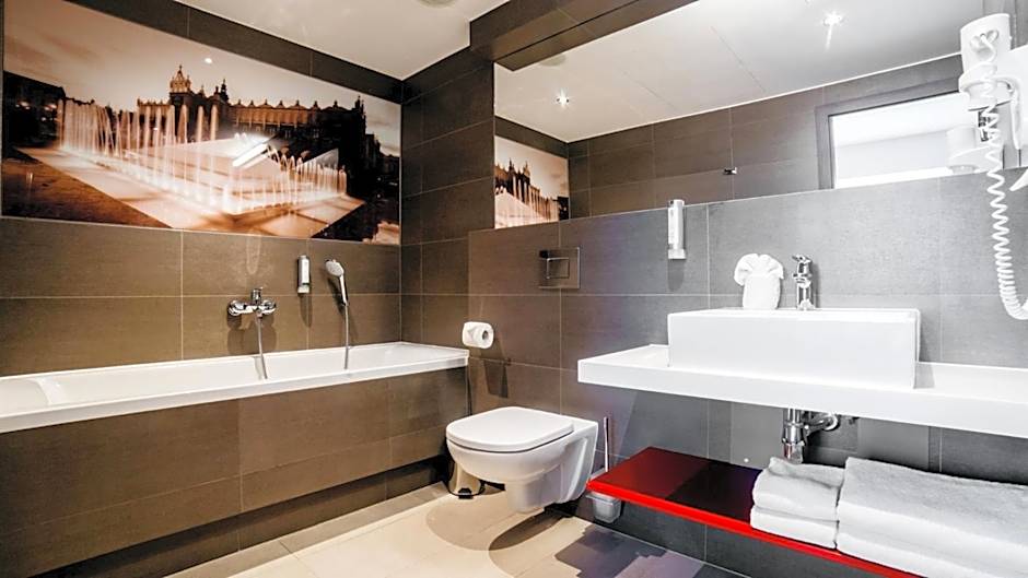Q Hotel Plus Kraków