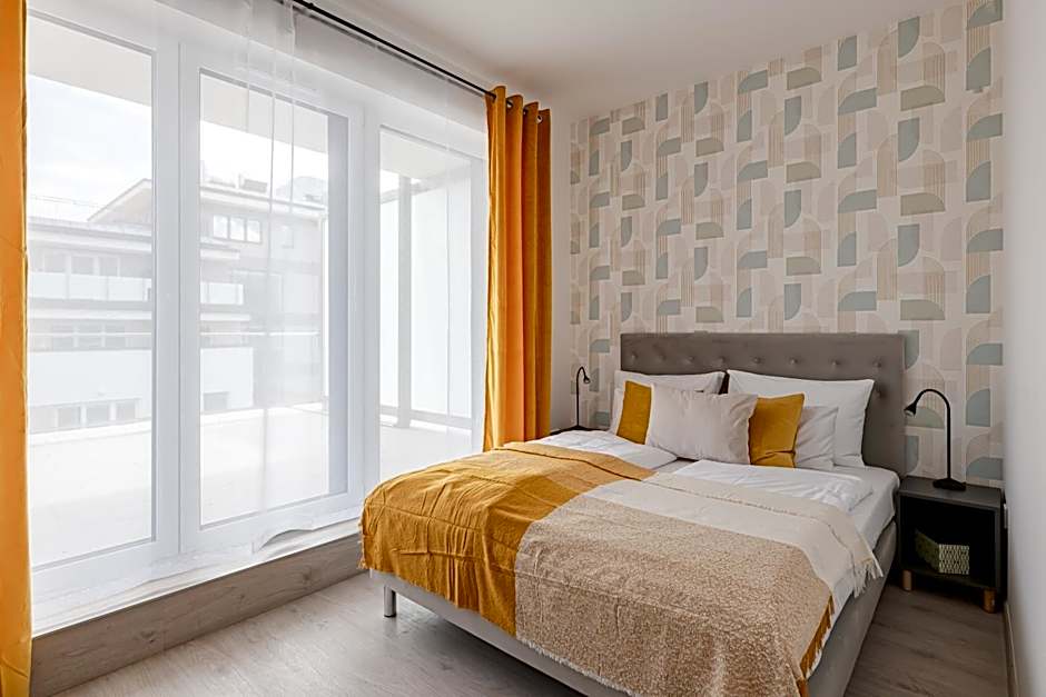 WestSide Garden Apartments by FirstHost
