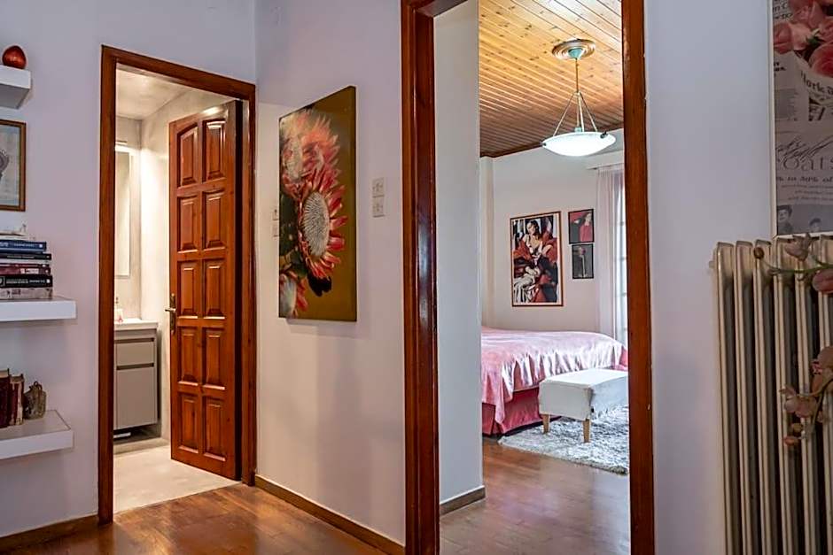 Μεζονέτα στο κύμα