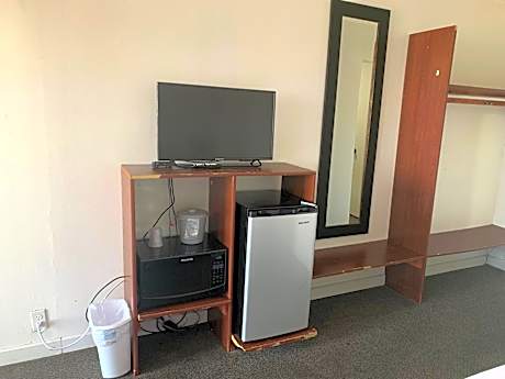Budget Single Room
