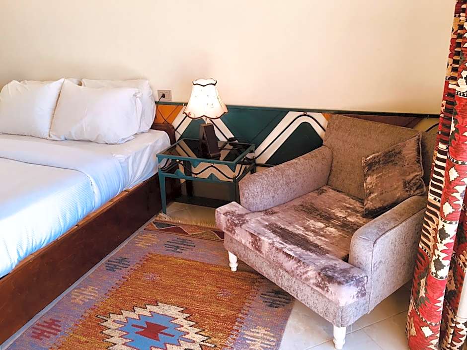 New Memnon Hotel