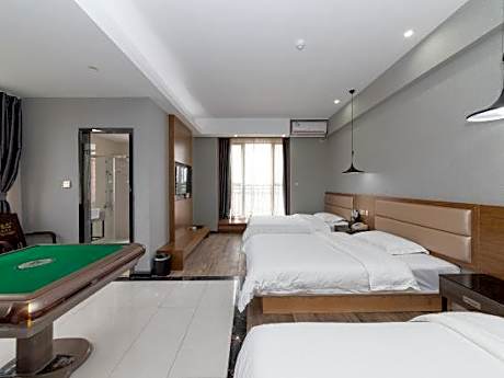 Fangchenggang Flange International Hotel (Sunshine Coast Branch)