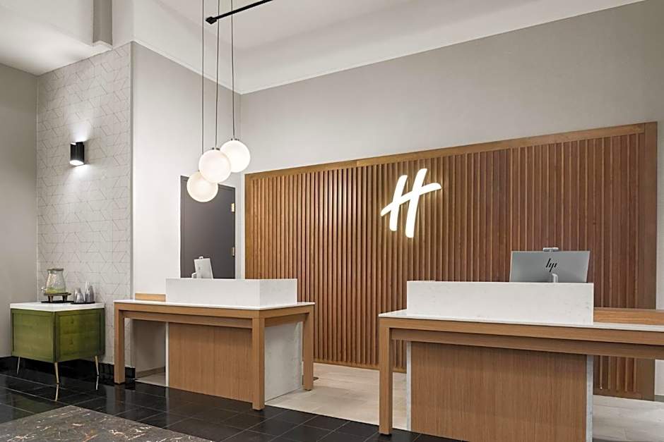 Holiday Inn & Suites Albuquerque Airport By IHG