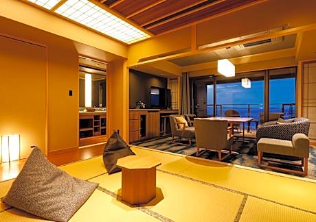 Japanese Western Suite with Open Air Bath Type M - Non-Smoking (4th-6th Floor)