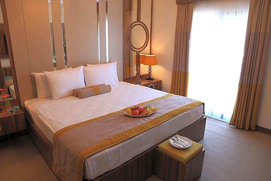 Burçman Hotel Vişne