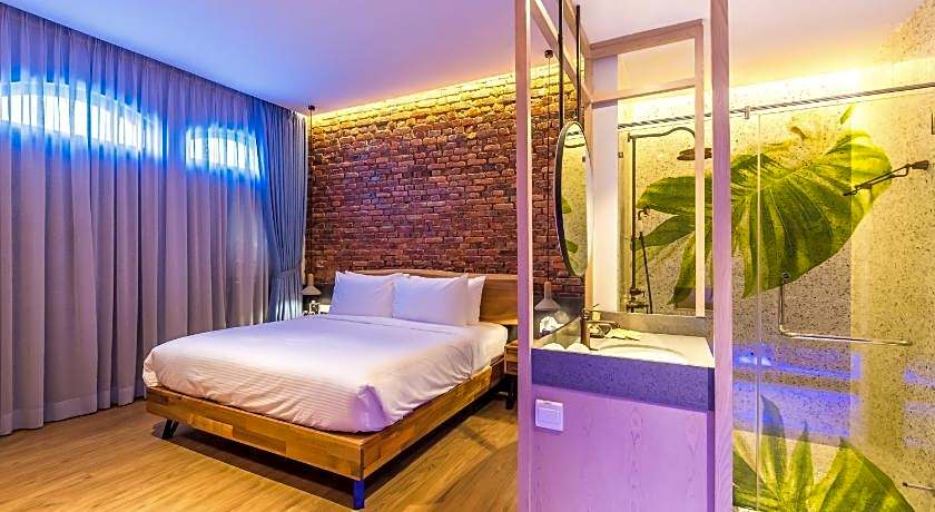 Tien Terrace Macalister