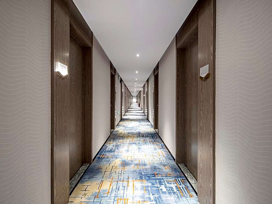 Echarm Hotel Hechi Bama