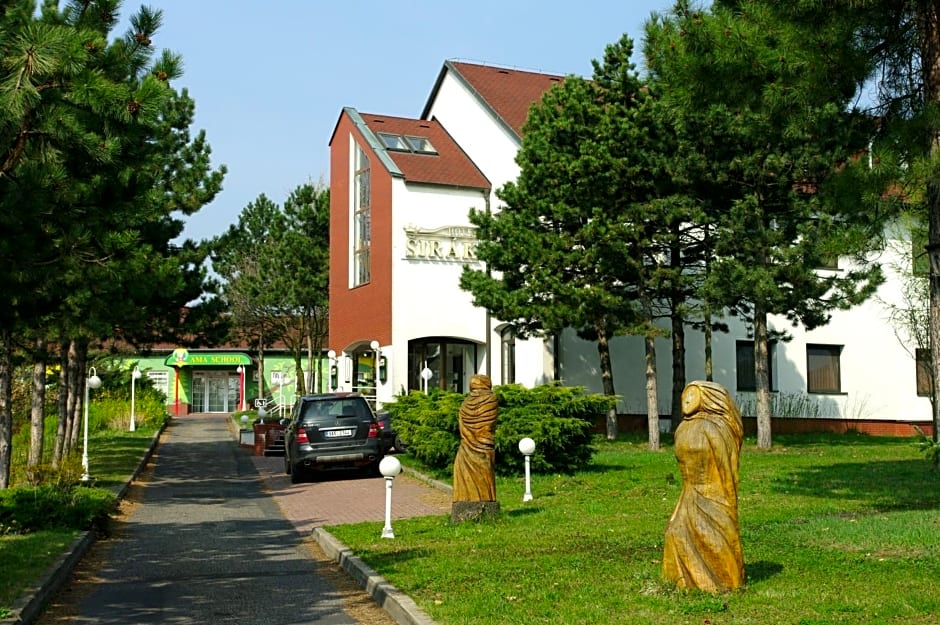 Hotel Širák