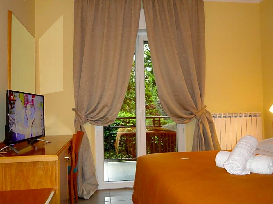 Hotel Arimannia