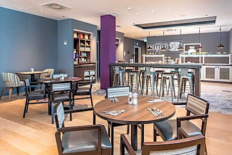 Premier Inn Stuttgart City Centre