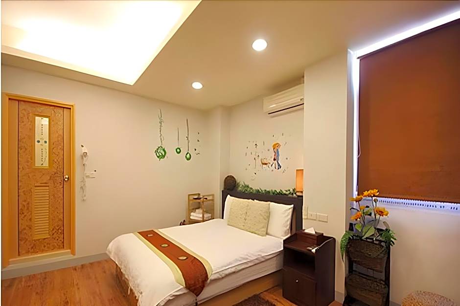 Happiness Yes Hostel II