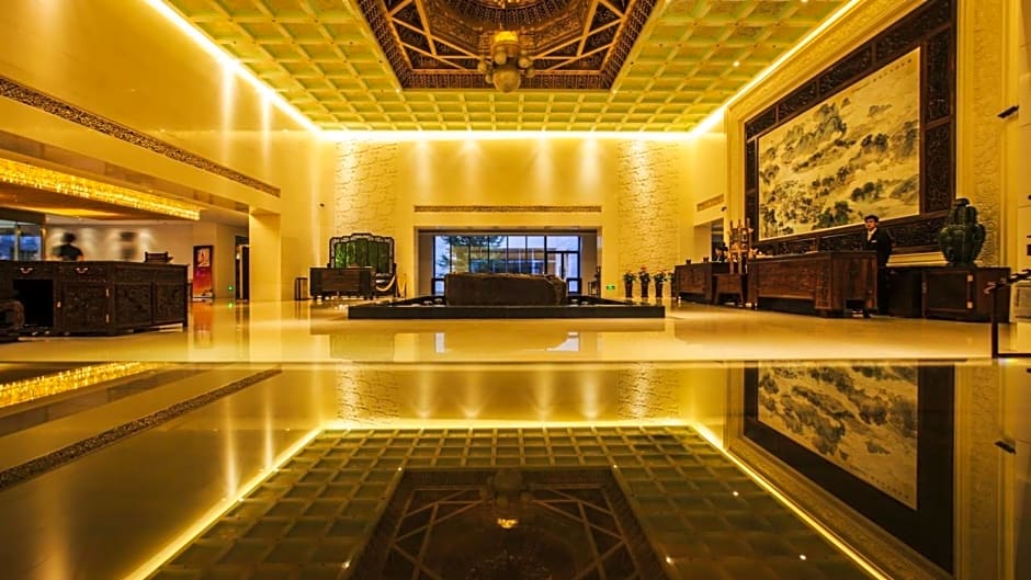 Imperial Palace Hotel