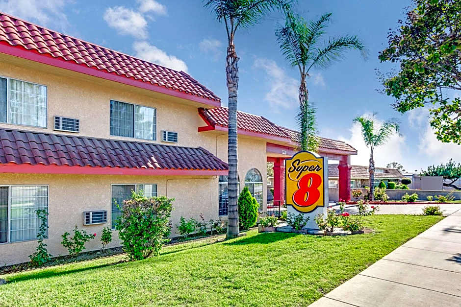 Super 8 by Wyndham Upland Ontario CA