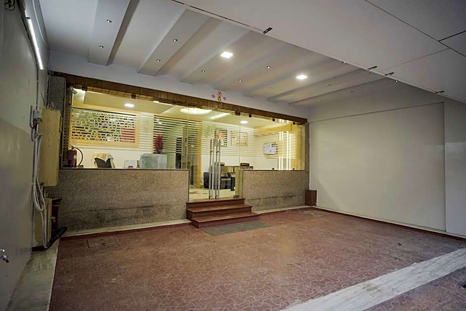 Hotel Ashapura Palace