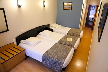 Triple Room (3 Adults)