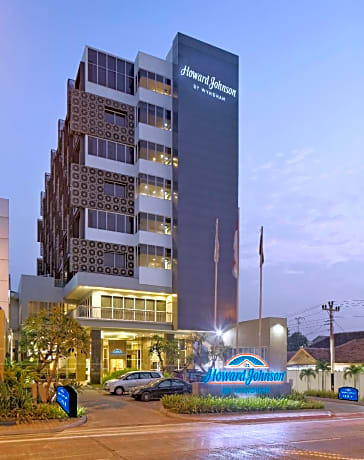 Howard Johnson By Wyndham Pekalongan