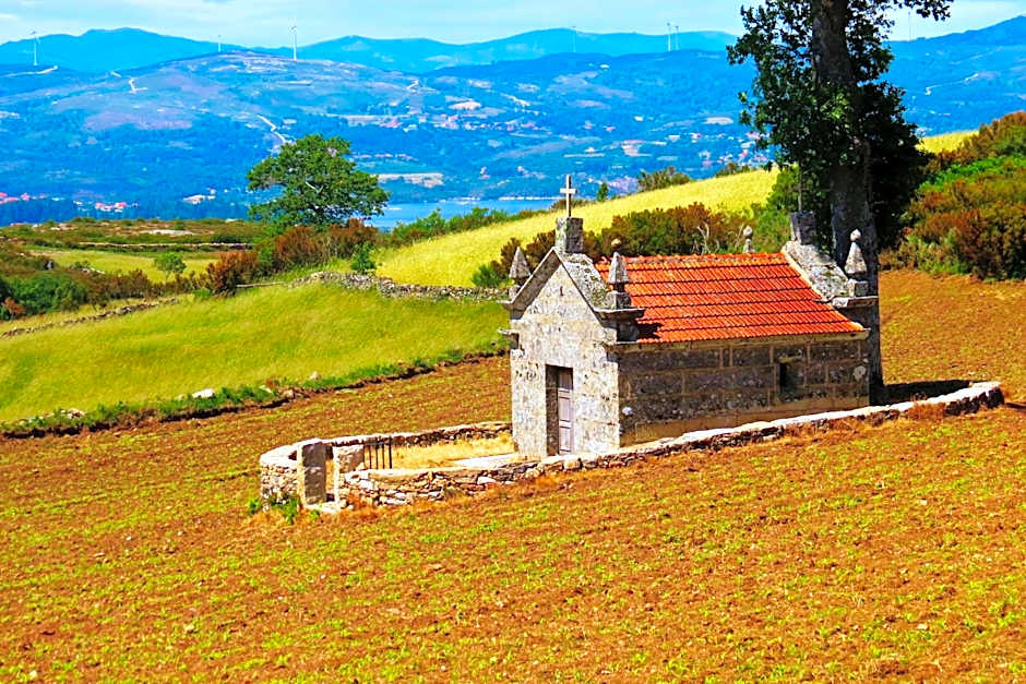 Boticas Parque Natur Houses