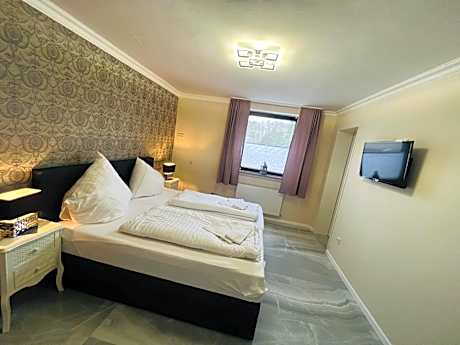 Single Room with Shower