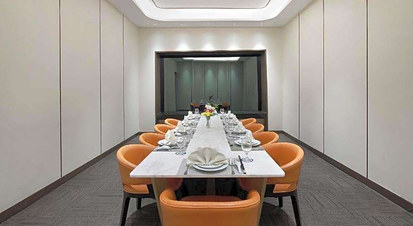 Grand Mercure Solo Baru
