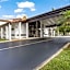 Super 8 by Wyndham Riviera Beach West Palm Beach