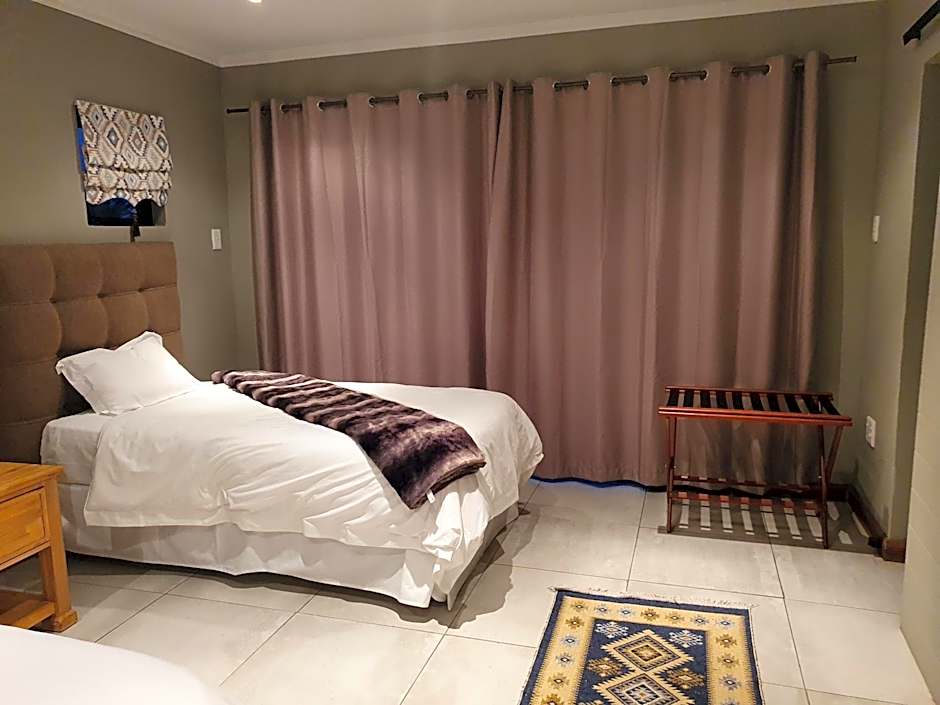 42@ Ditholo Game Lodge