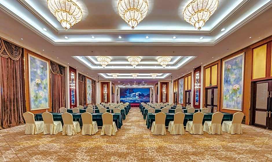 Guangzhou Zhejiang Hotel – Guangzhou (Canton)