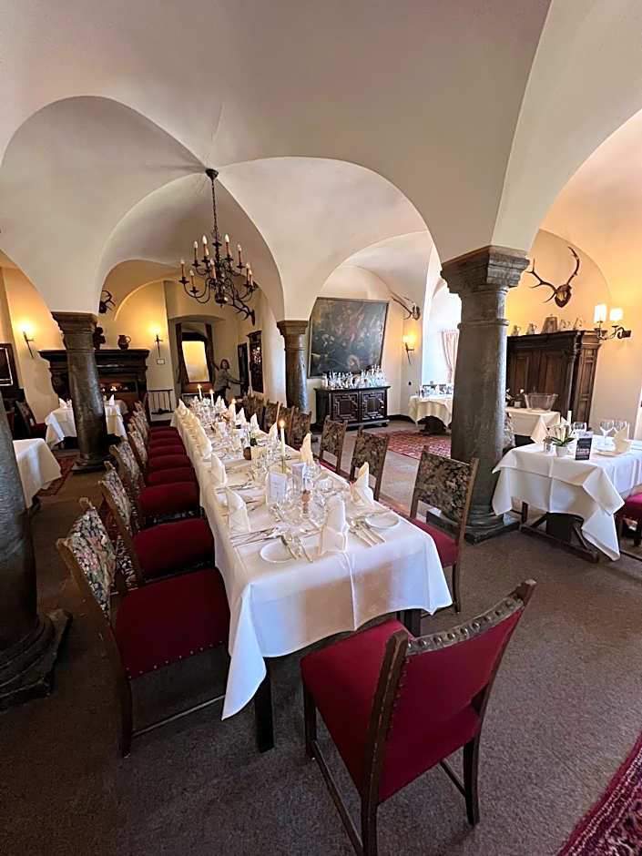 Hotel und Restaurant Burg Schnellenberg