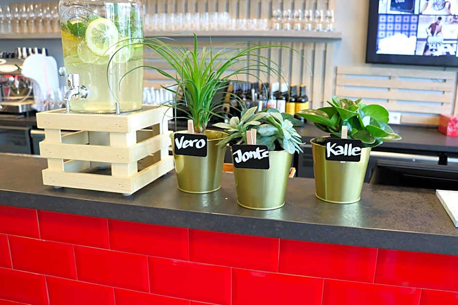 Holiday Inn - the niu, Keg Hamburg Ost by IHG