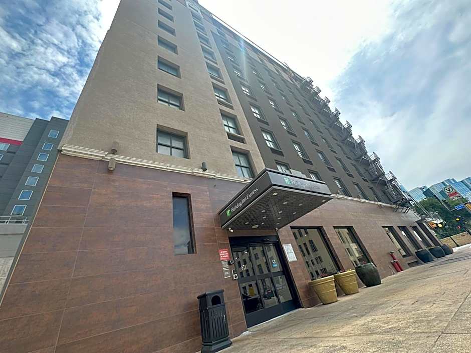 Holiday Inn Express - Dallas Downtown By IHG